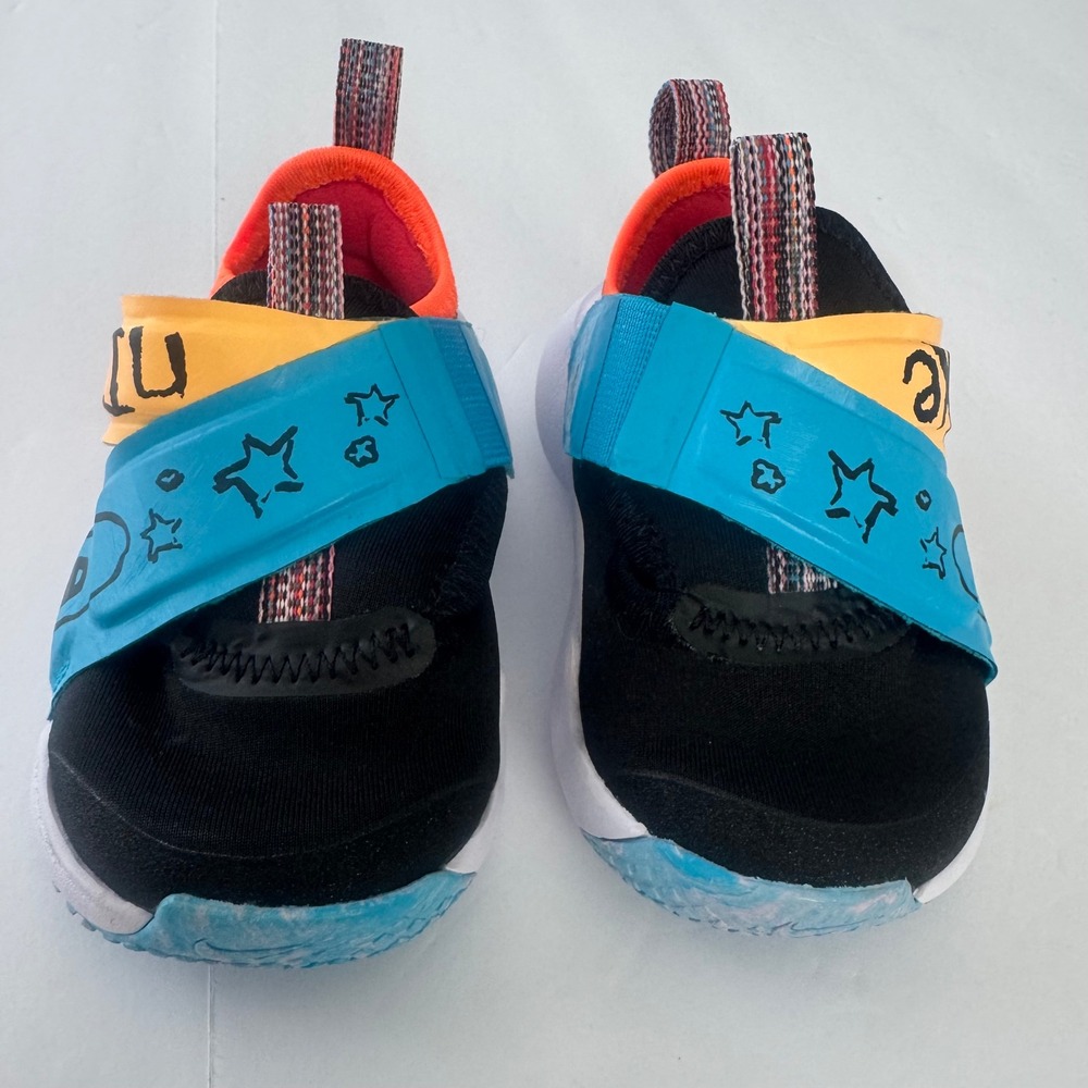 Nike Dynamo Go FlyEase Toddler Shoes Black Blue Gold DZ2861-001 Size 4C